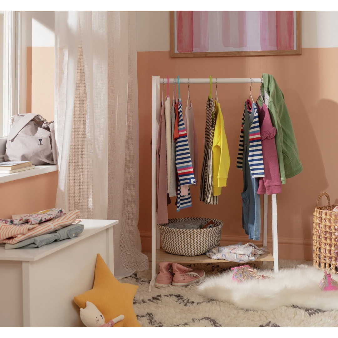 Kids Dressing Rail Kids Dressing Rail