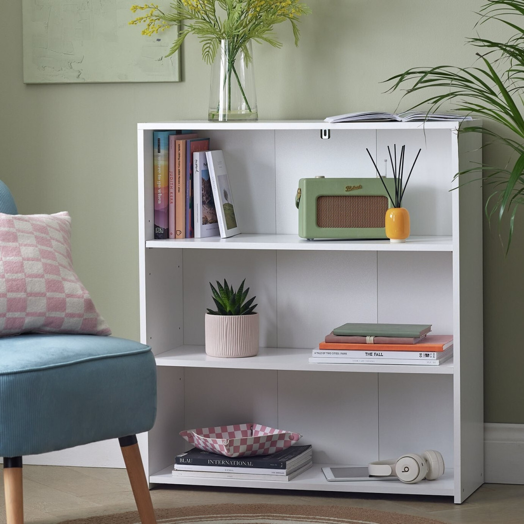 Malibu Short Wood Effect Bookcase - White Malibu Short Wood Effect Bookcase - White