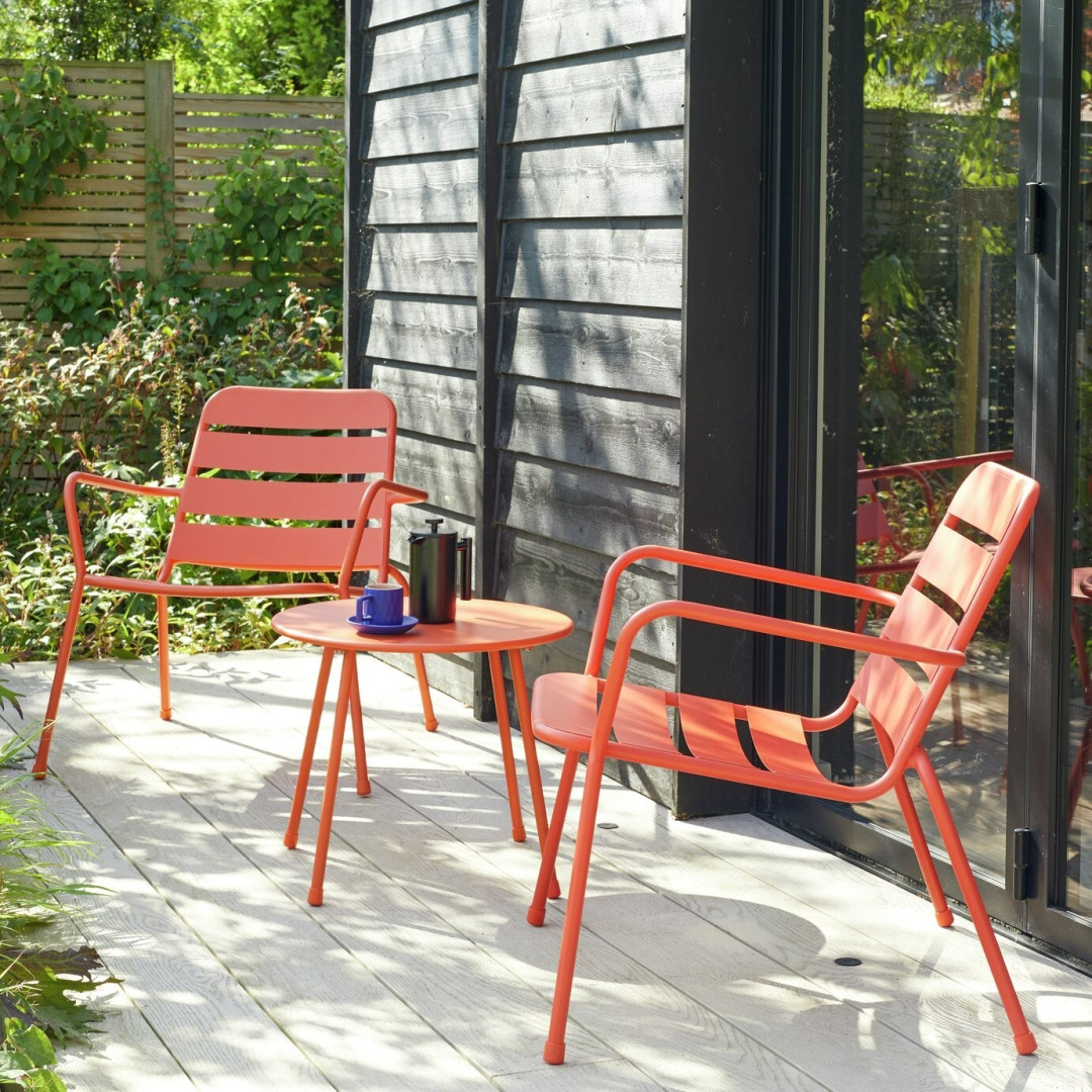 Annika 2 Seater Metal Garden Bistro Set - Red Annika 2 Seater Metal Garden Bistro Set - Red