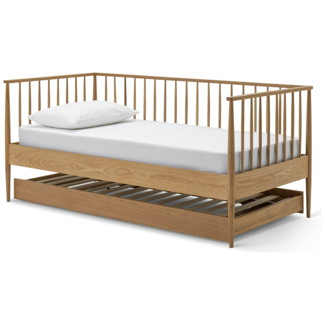 Chiltern Trundle Day Bed - Oak | Multi-functional Guest Setup Chiltern Trundle Day Bed - Oak | Multi-functional Guest Setup