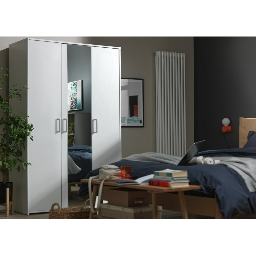 Home Oslo 3 Door Mirror Wardrobe - White (B GRADE) Home Oslo 3 Door Mirror Wardrobe - White (B GRADE)
