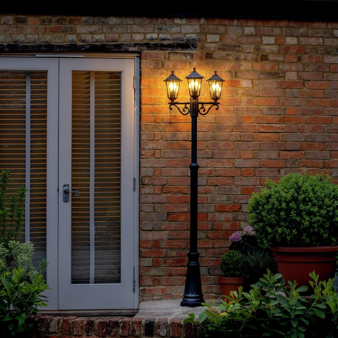 Three Head Aluminium Street Lamp Three Head Aluminium Street Lamp
